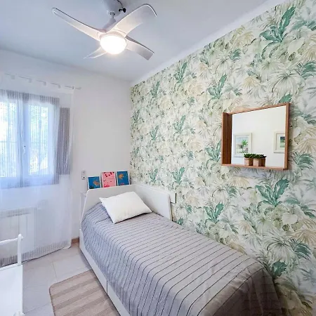 Holiday home Chalet Independiente Roquetes